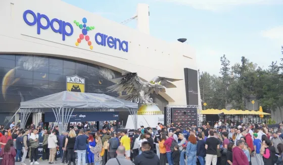 . Πλήθος κόσμου στο event στην OPAP Arena