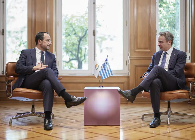 christodoulidis mitsotakis