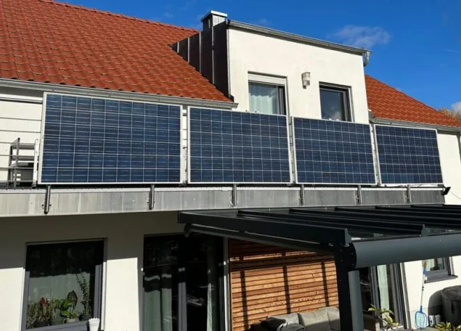 fotovoltaic balkony