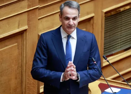 vouli-mitsotakis